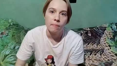 Snapshot of letitiaboteler chatting on 14, 12, 2025 letitiaboteler online show from 14, 12, 2025