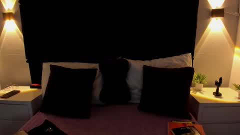 letiziia online show from 8, 11, 2025