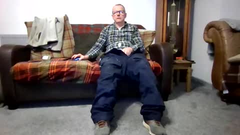 Snapshot of letmestrip chatting on 10, 2, 2026 paul online show from 10, 2, 2026