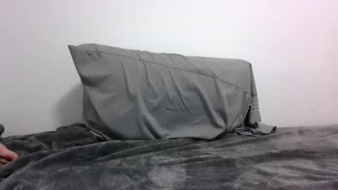 Snapshot of lets_play143 chatting on 16, 11, 2025 lets_play143 online show from 16, 11, 2025