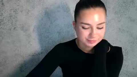 Emily online show from 12, 9, 2025