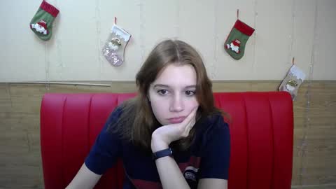 Snapshot of letty_curly chatting on 8, 1, 2025 letty_curly online show from 8, 1, 2025