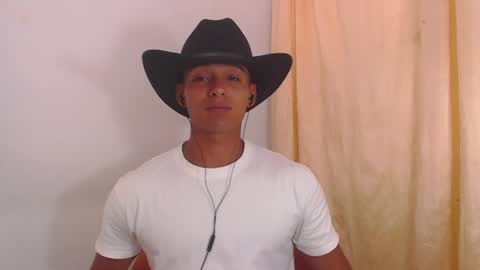i  am lewis ly EDUARDO MEMDOZA15 online show from 7, 7, 2026