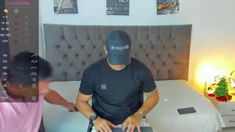 Snapshot of lewishamiltom chatting on 10, 1, 2025 lewis online show from 10, 1, 2025