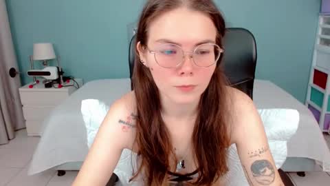 Snapshot of lexalove_doll chatting on 13, 10, 2025 Lexas Room online show from 13, 10, 2025