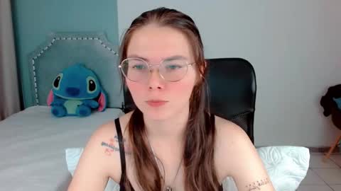 Snapshot of lexalove_doll chatting on 6, 11, 2025 Lexas Room online show from 6, 11, 2025