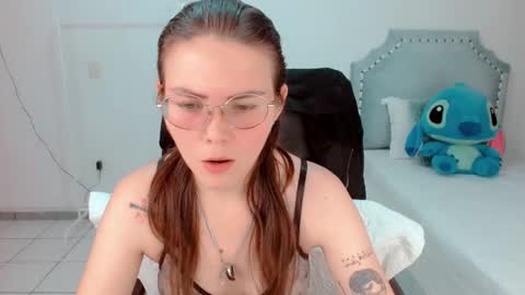 Snapshot of lexalove_doll chatting on 28, 11, 2025 Lexas Room online show from 28, 11, 2025