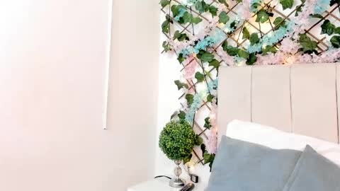 Gabrielle online show from 27, 10, 2025