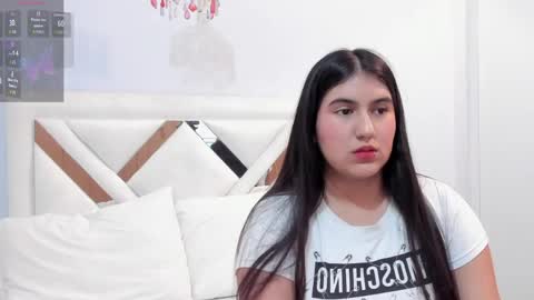Snapshot of lexi_bloom chatting on 1, 4, 2026 Gabrielle online show from 1, 4, 2026