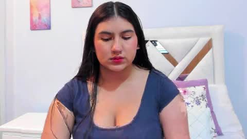 Snapshot of lexi_bloom chatting on 7, 5, 2026 Gabrielle online show from 7, 5, 2026