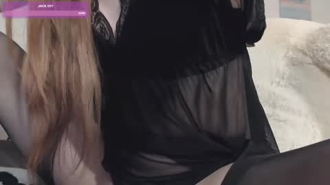 Snapshot of lexie_r chatting on 28, 2, 2025 Lexie online show from 28, 2, 2025