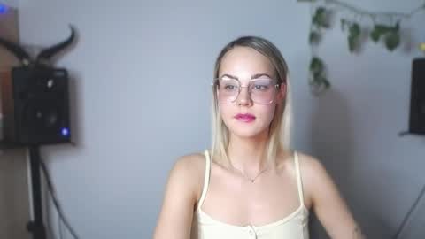 Lexie online show from 3, 3, 2025