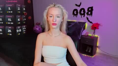 lexieblonde online show from 20, 10, 2025