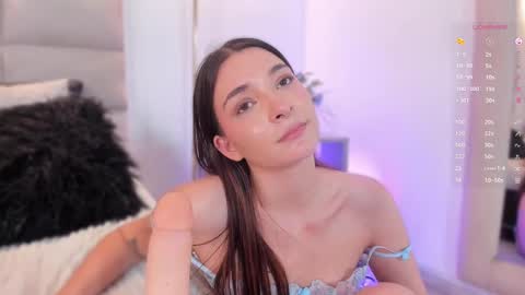 Lexie  online show from 19, 2, 2025