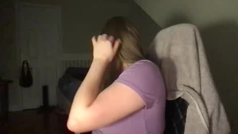 Snapshot of lexielilacs chatting on 2, 2, 2025 lexie online show from 2, 2, 2025