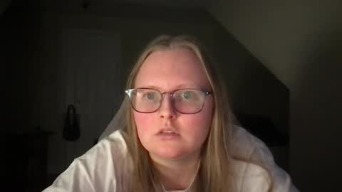 Snapshot of lexielilacs chatting on 6, 2, 2025 lexie online show from 6, 2, 2025