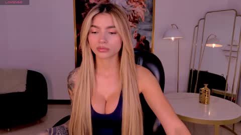 Lexie  online show from 5, 6, 2026