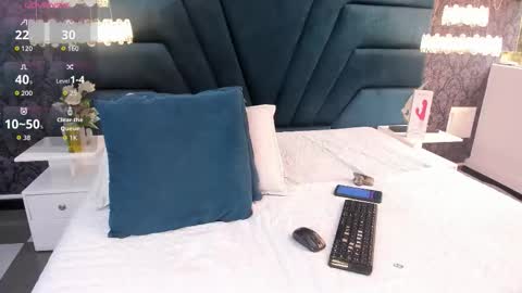 Snapshot of lexiluxuri_ chatting on 8, 10, 2025 Lexi online show from 8, 10, 2025