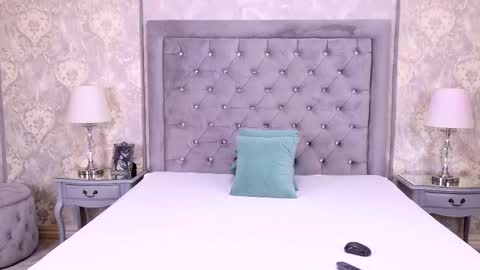 Lexi Riley online show from 24, 10, 2025