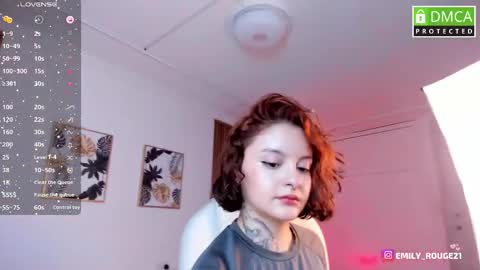 Snapshot of lexirouge_ chatting on 11, 10, 2025 LEXI ROUGE online show from 11, 10, 2025