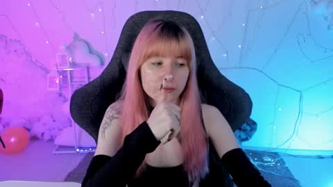 Lexi Wenford NO NUDE GODDESS online show from 4, 2, 2025