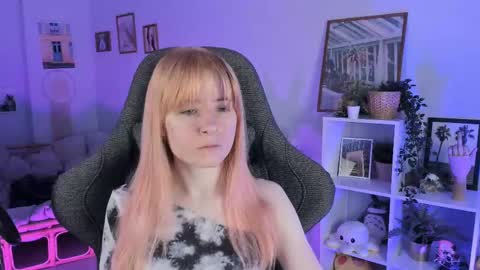 Lexi Wenford NO NUDE GODDESS online show from 4, 3, 2025