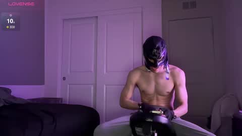 Dromaeosaurex online show from 11, 3, 2025