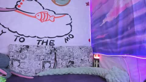 Snapshot of lexy_l0vy chatting on 24, 2, 2025 LexxxY online show from 24, 2, 2025