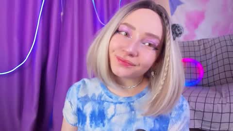 Snapshot of lexy_l0vy chatting on 18, 9, 2025 LexxxY online show from 18, 9, 2025