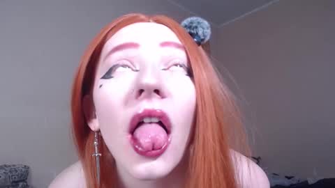 Snapshot of lexy_l0vy chatting on 3, 11, 2025 LexxxY online show from 3, 11, 2025