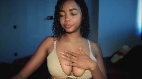 LEXY - Independent account online show from 24, 3, 2026