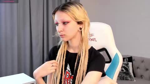 Lexy online show from 17, 10, 2025