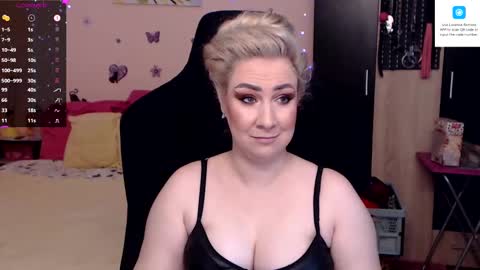 Snapshot of lexygold chatting on 8, 2, 2025 Lexy online show from 8, 2, 2025