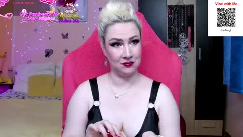 Snapshot of lexygold chatting on 23, 11, 2025 Lexy online show from 23, 11, 2025