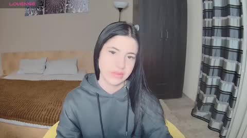 Snapshot of lexyswett chatting on 2, 3, 2025 lexyswett online show from 2, 3, 2025