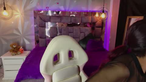 Leyla online show from 18, 2, 2026