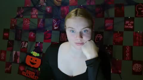 Leyla online show from 6, 10, 2025