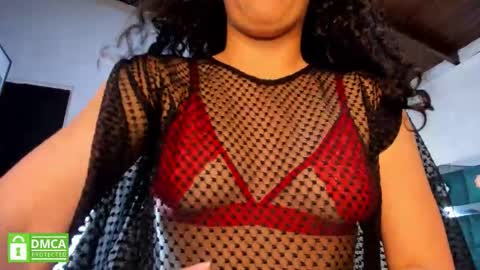 Snapshot of leyla_moon_1 chatting on 15, 1, 2026 leyla_moon_1 online show from 15, 1, 2026