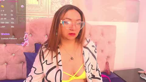 Leyla smithh online show from 30, 9, 2025