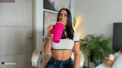Snapshot of leyla_steel chatting on 14, 10, 2025 INSTA leylasteel model online show from 14, 10, 2025