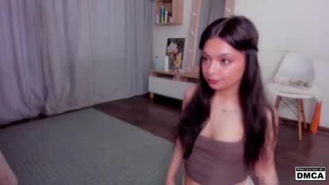 Snapshot of leyla_tyler chatting on 17, 11, 2025 Leyla online show from 17, 11, 2025