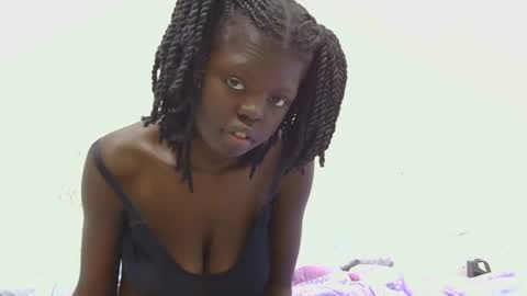 laylani69 online show from 5, 7, 2026
