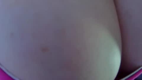 Snapshot of leysun7777 chatting on 5, 12, 2025 Leysun7 online show from 5, 12, 2025