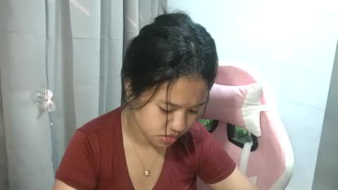 Snapshot of lhara_morena chatting on 2, 12, 2025 lhara_morena online show from 2, 12, 2025