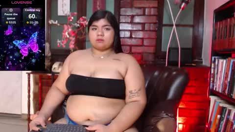 Snapshot of li_arellano chatting on 25, 10, 2025 li_arellano online show from 25, 10, 2025