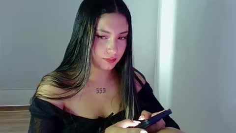 Lia  online show from 6, 2, 2026