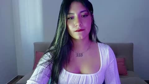 Lia  online show from 7, 4, 2026