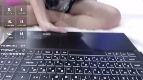 Lia online show from 8, 2, 2025