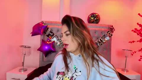 Lia  online show from 2, 11, 2025