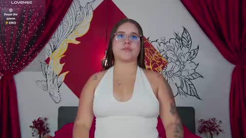Snapshot of lia_avalon chatting on 1, 7, 2026 Lia Avalon online show from 1, 7, 2026